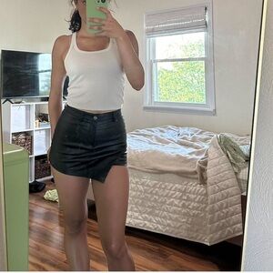 Windsor Black Skort